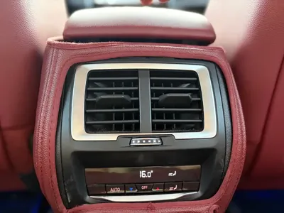 BMW X3 2022, 60000 км, за 178800 CNY - фото 11