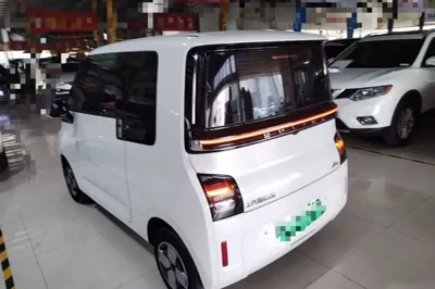 Wuling Air ev 2023, 17100 км, за 56606.69 CNY