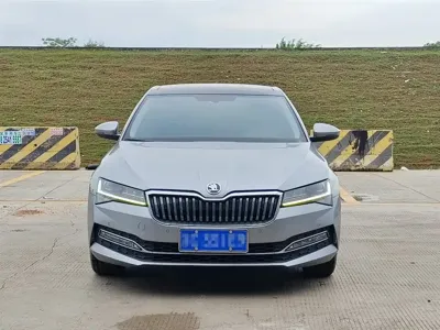 Skoda Superb 2020, 120000 км, за 52000 CNY
