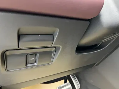 Land Rover Evoque 2026, 100 км, за 209800 CNY - фото 7