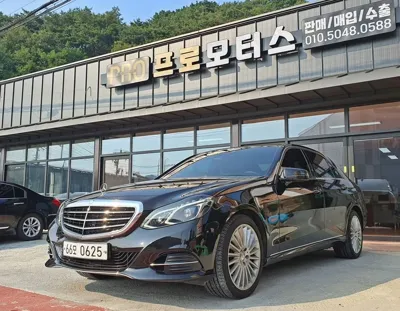 Mercedes-Benz E-Class · 2016 год