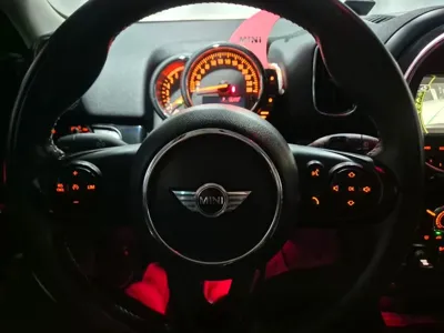 MINI Countryman 2017, 147759 км, за 8500000 KRW - фото 16