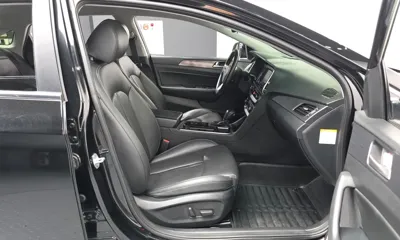 Hyundai Sonata 2018, 172068 км, за 9300000 KRW - фото 11