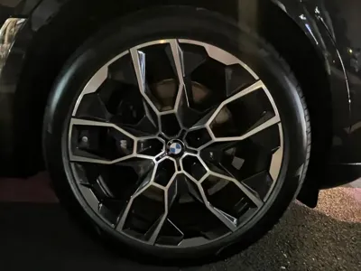 BMW X7 2025, 1052 км, за 0 KRW - фото 19