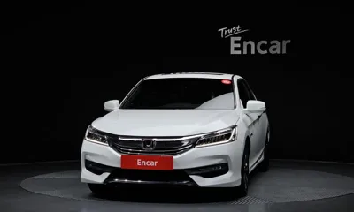 Honda Accord 2017, 136758 км, за 11500000 KRW