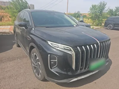Hongqi HS7 PHEV 2024, 13899 км, за 164708 CNY
