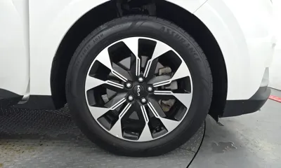 Kia Canival 2023, 14386 км, за 30500000 KRW - фото 21