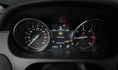 Land Rover Discovery Sport 2017, 117381 км, за 10300000 KRW - фото 8
