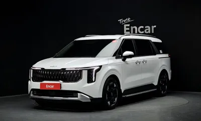 Kia Canival · 2026 год