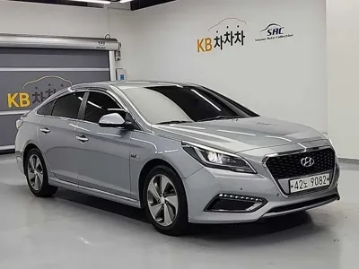 Hyundai Sonata 2015, 137056 км, за 7500000 KRW
