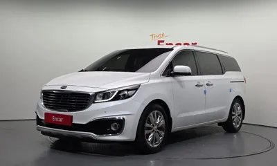 Kia Canival · 2017 год