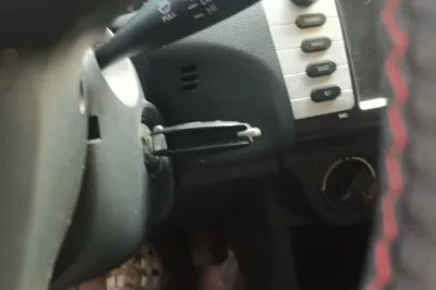 Suzuki Swift 2016, 39800 км, за 35487.32 CNY - фото 17