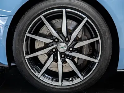 Aston Martin DB11 2019, 50000 км, за 998000 CNY - фото 15