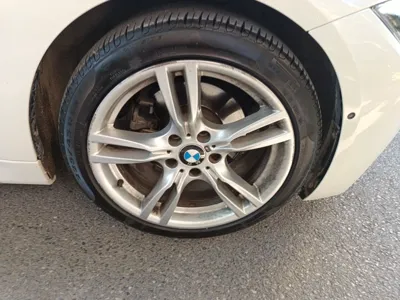 BMW 3 Series 2019, 81100 км, за 100734.69 CNY - фото 5
