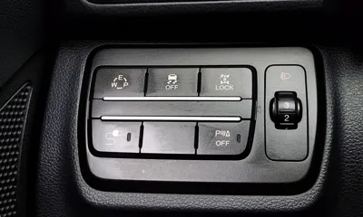 KG_Mobility_Ssangyong TIBOLI 2018, 109039 км, за 8800000 KRW - фото 13