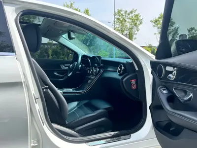 Mercedes-Benz C-Class 2020, 51000 км, за 129800 CNY - фото 11