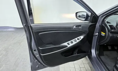 Hyundai Accent 2014, 120033 км, за 5800000 KRW - фото 24