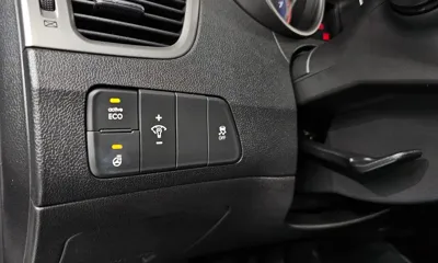 Hyundai Avante 2013, 112774 км, за 3900000 KRW - фото 14