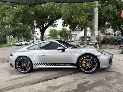 Porsche 911 2023, 29500 км, за 928000 CNY - фото 9