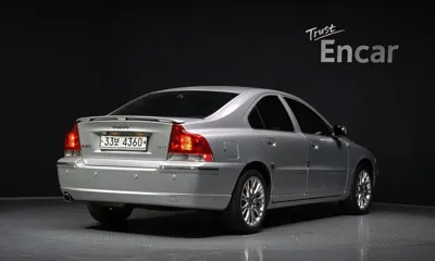Volvo S60 2008, 61148 км, за 3900000 KRW - фото 2
