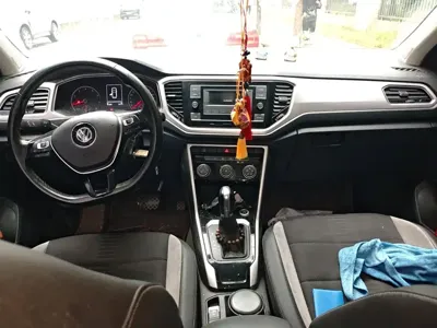Volkswagen T-Roc 2018, 85300 км, за 45500 CNY - фото 6