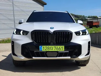 BMW X5 2026, 1008 км, за 84140000 KRW