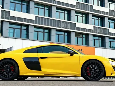 Audi R8 2017, 50000 км, за 708800 CNY