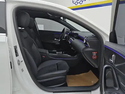 Mercedes-Benz A-Class 2023, 30600 км, за 129800 CNY - фото 8