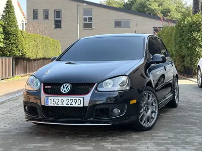 Volkswagen Golf · 2008 год
