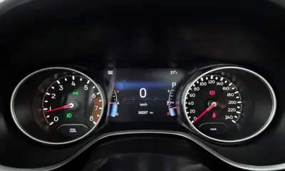 Jeep Compass 2019, 56297 км, за 12900000 KRW - фото 8