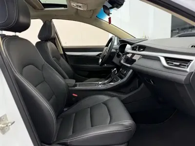 Geely Emgrand 2018, 85000 км, за 21800 CNY - фото 7