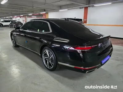 Genesis G90 2024, 30913 км, за 72830000 KRW