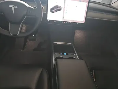 Tesla Model Y 2023, 77900 км, за 162200 CNY - фото 13