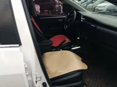 Toyota Corolla 2018, 74100 км, за 39800 CNY - фото 25