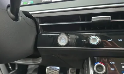 Genesis GV70 2025, 35836 км, за 54900000 KRW - фото 27
