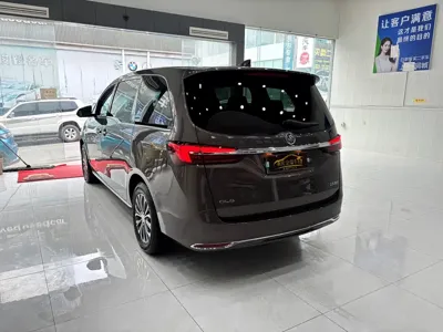 Buick GL8 2024, 80000 км, за 143800 CNY - фото 4