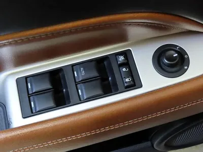Jeep Compass 2016, 83932 км, за 7000000 KRW - фото 14