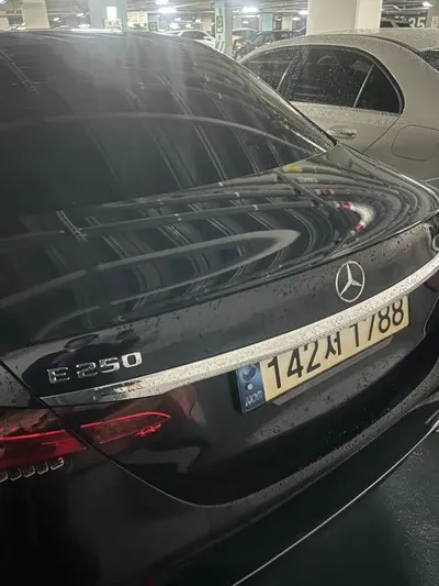Mercedes-Benz E-Class 2022, 44000 км, за 37710000 KRW