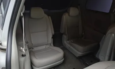Kia Canival 2019, 134716 км, за 14500000 KRW - фото 11