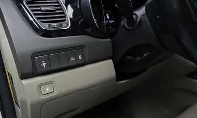 Kia Canival 2017, 147194 км, за 10800000 KRW - фото 17