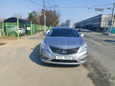 Hyundai Grandeur 2014, 51236 км, за 7500000 KRW - фото 1