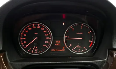 BMW 3-Series 2010, 122412 км, за 2800000 KRW - фото 8