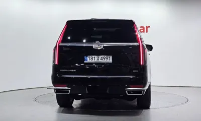 Cadillac Escalade 2022, 34739 км, за 83600000 KRW