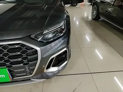 Audi Q5L 2022, 82300 км, за 162100 CNY - фото 24