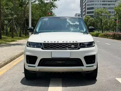 Land Rover Sport 2019, 100000 км, за 328000 CNY
