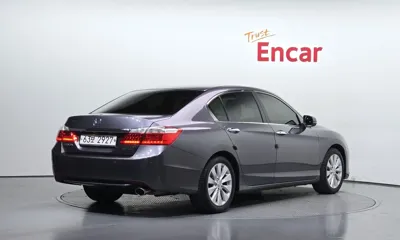 Honda Accord 2015, 138697 км, за 7500000 KRW