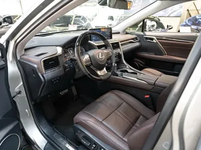 Lexus RX 2020, 66300 км, за 242600 CNY - фото 9