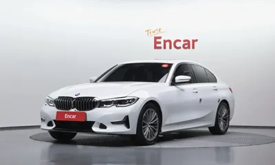 BMW 3-Series · 2021 год