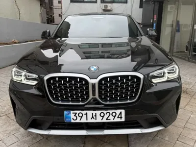 BMW X4 2025, 2200 км, за 43430000 KRW