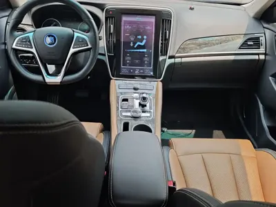 BYD Qin NEV 2018, 45000 км, за 28000 CNY - фото 8